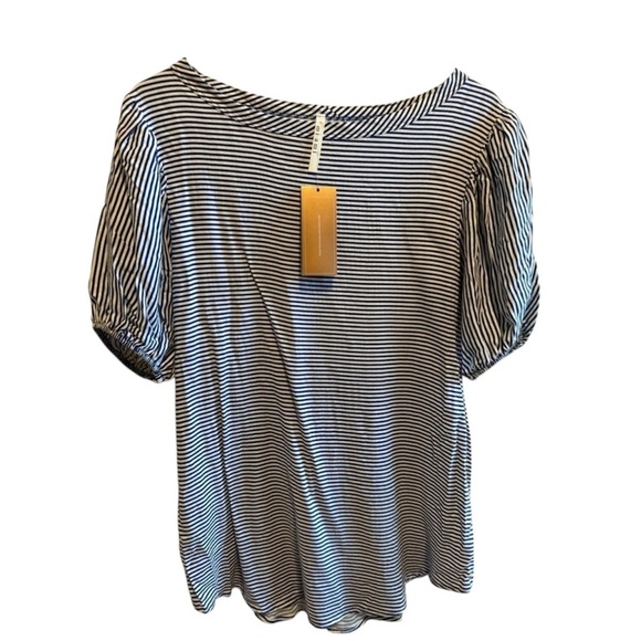 Francesca’s Miami Stripe Nautical Short Sleeve Top Sz Large - Picture 1 of 11